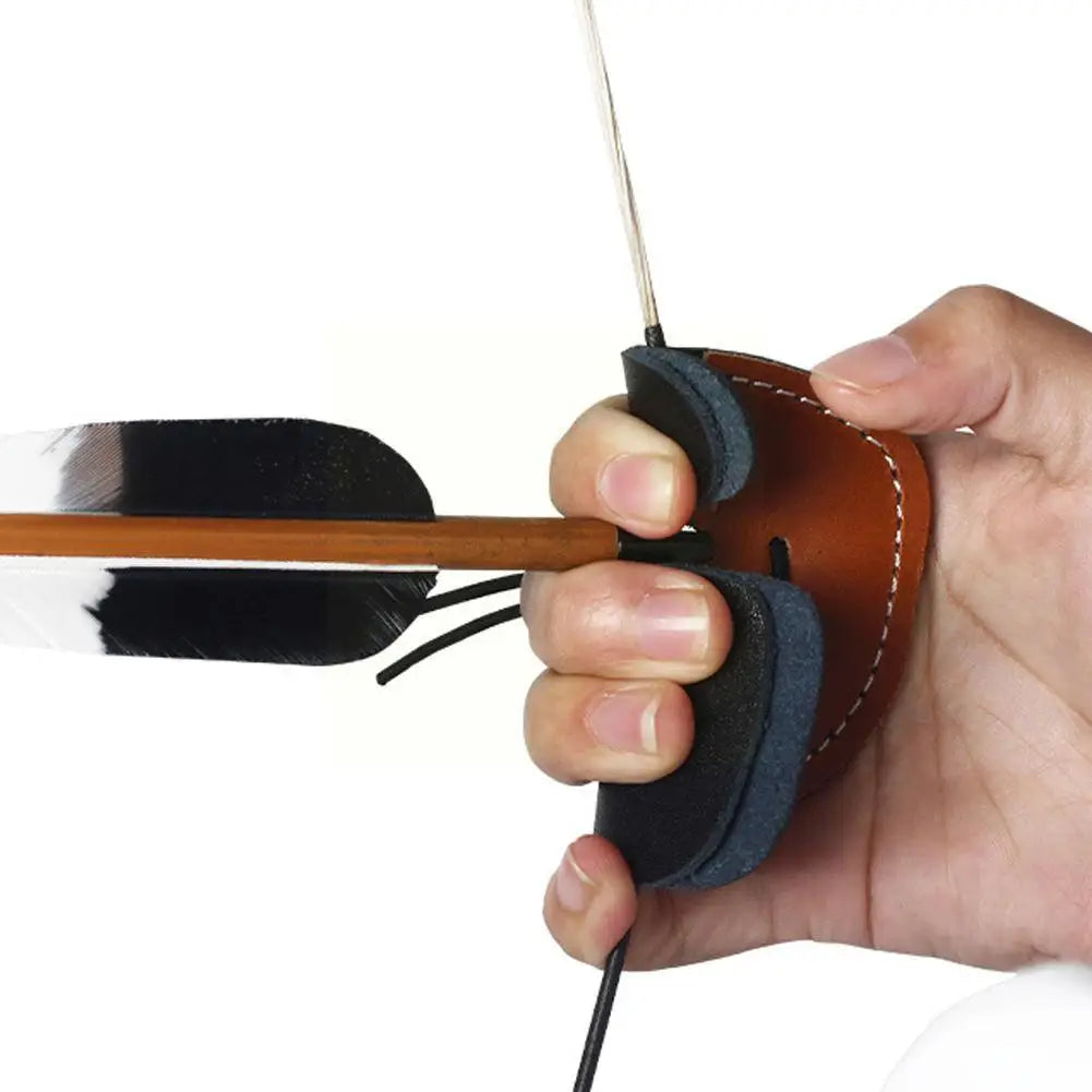 Archery Finger Tab Protector – Thick Leather Guard for Bow Shooting & Hunting
