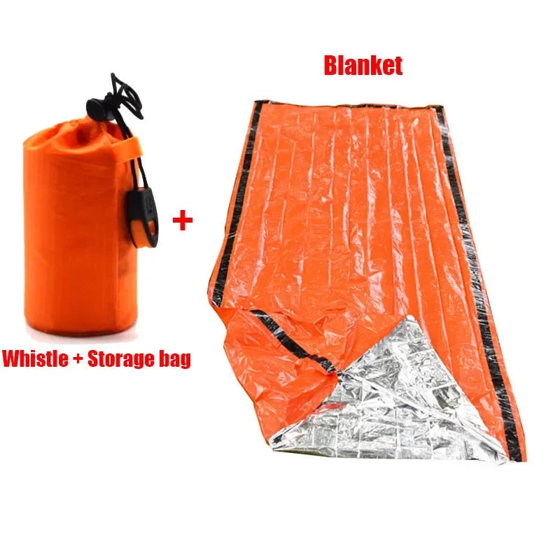 Portable Emergency Survival Sleeping Bag, Waterproof Thermal Mylar Sack, First Aid Rescue Kit