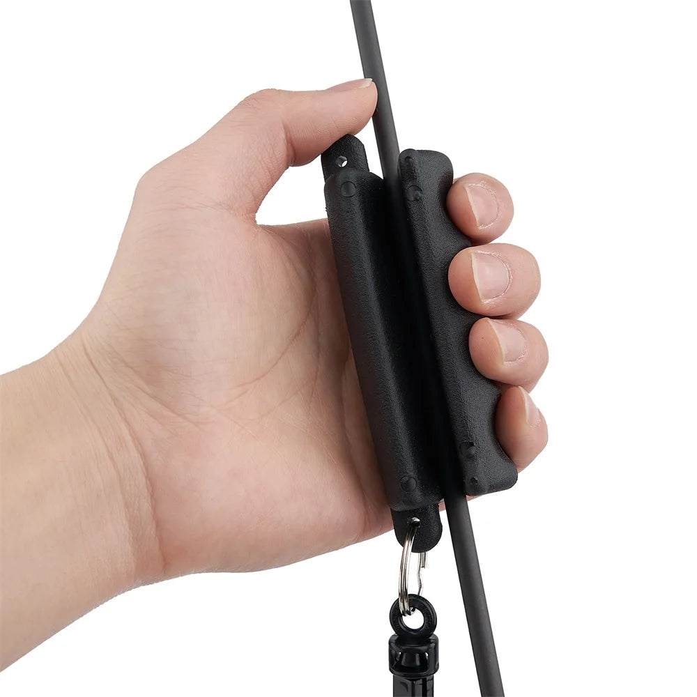 Silicone Archery Arrow Puller – Hand Saver Arrow Remover with Keychain Clip
